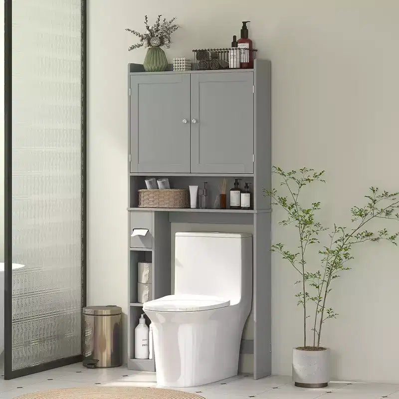 Mueble de almacenamiento sobre inodoro, organizador de baño moderno sobre inodoro con 2 puertas, portarrollos de papel higiénico, ahorrador de espacio independiente