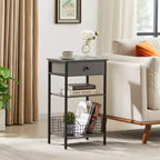 Mesa auxiliar alta, mesita de noche organizadora con estante y cesta metálica extraíble para sala de estar o dormitorio, gris/marrón