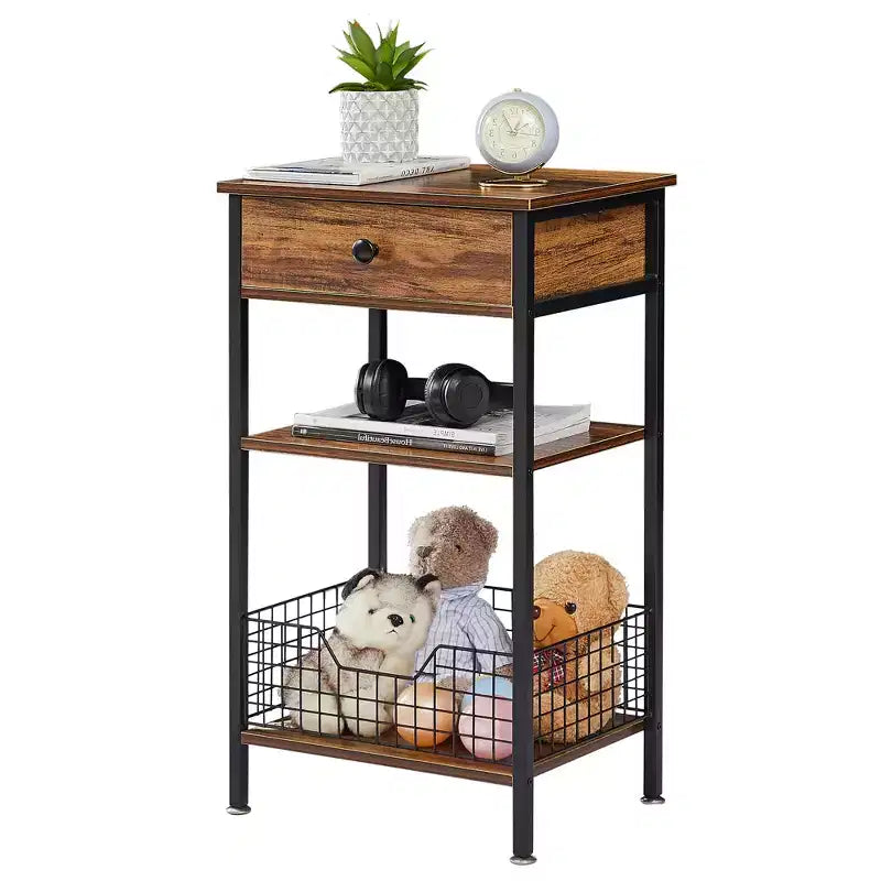 Mesa auxiliar alta, mesita de noche organizadora con estante y cesta metálica extraíble para sala de estar o dormitorio, gris/marrón