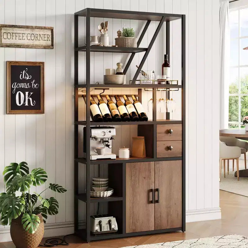 Mueble bar multiusos con soporte para copas, estantería alta de almacenamiento y mueble para microondas de cocina para usar en la sala de estar, el comedor o la cocina