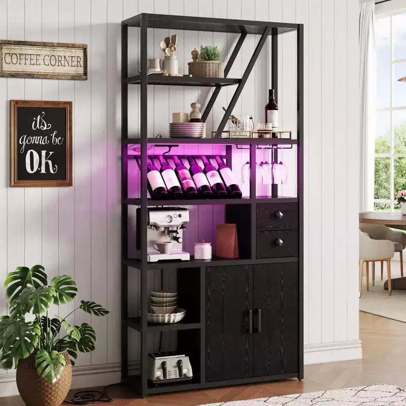 Mueble bar multiusos con soporte para copas, estantería alta de almacenamiento y mueble para microondas de cocina para usar en la sala de estar, el comedor o la cocina